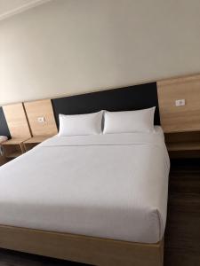 Kamelia Rooms