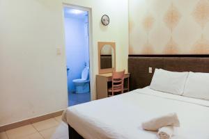 Hương Trà Hotel