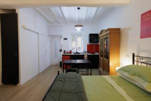 GuestHost - Comfy Studio Flat in Romes Centre