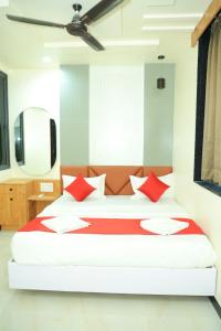 Hotel Safarr inn