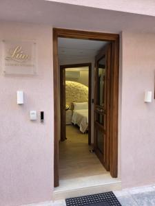 LUM Luxury Studios