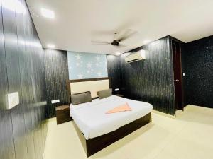 Hotel V south inn - Govindpuri Metro