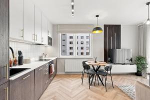 Lubelska Signature Apartment by BookingHost