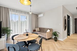 Lubelska Signature Apartment by BookingHost