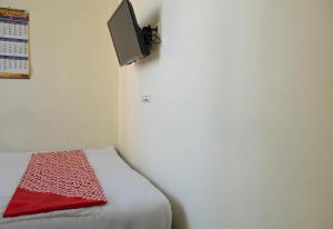 Hotel O near Ancol formerly Ava Guest House