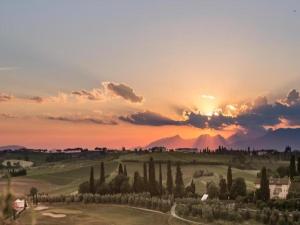 Restful Farmhouse near Forest in Vinci with Pool