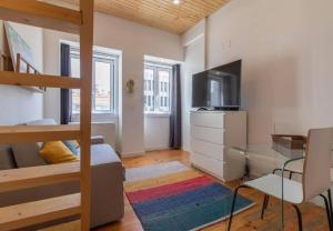 Charming Studio with Mezzanine in Anjos