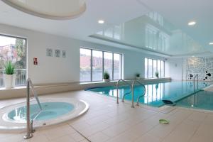 Luxury Two-level Apartment in Gdańsk Center with Pool, Gym and Sauna by Renters Prestige