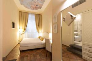Hotel Renaissance