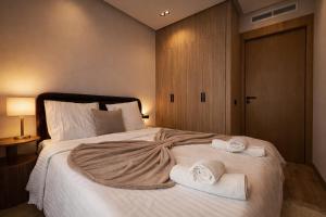 Sunset Suite - Modern 1BR by CFC & Anfa Park
