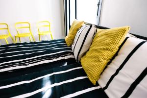 d.Five Stylish Apartment on Váci Street