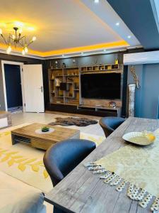 Akhome - Luxury dublex apartment