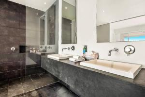 Avalon - 801 Top Sky Bar Pool 3 BR in Amapas