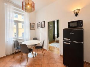 Bohemian Piano Flat in Prague 1