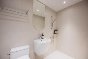 Muhaeon Gwangalli Oceanview Jacuzzi Stay