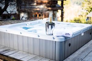 Chalet La Source - ChamonixYear