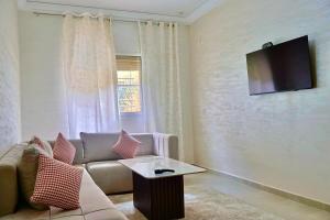 Modern Oasis in Chrifia 8 Minutes from the Airport