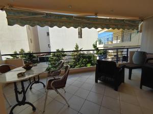 Leos Sunny Apartment