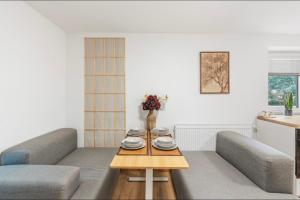 Sakura House Jesenice