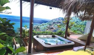 Villa JACUZZI seaview villa