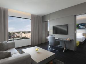 Novotel Chennai Chamiers Road
