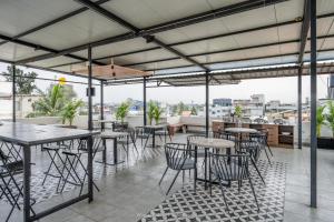 Wandr Hotel Indiranagar 100Ft Road