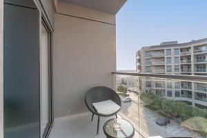 StayShort - Dubai South apartment for 4 Great Location