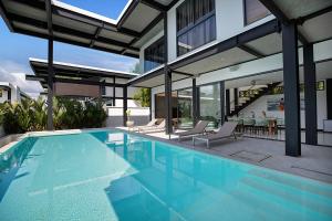 Sleek 4BR Skyline Oasis Sunset Garden 5 Pool Villa with Private Salt Pool near Nai Harn