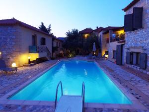 Finikes Apartments Messinia Greece