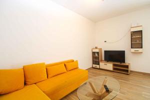 Holiday Home with Pool in Medulin-Istrien 44032