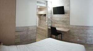 Hotels Acotel Confort : photos des chambres