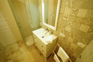 Savo Urban Suite, Vallelunga e Francigena