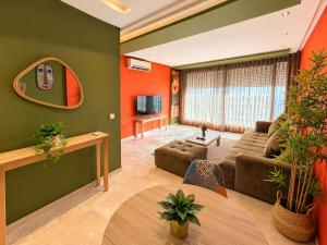 Chic apartment with balcony, Free parking