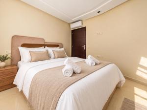 Experience Modernity Beachside & Parking