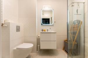 Mostek Riverside Superior Studio by BookingHost