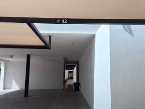Temozon Norte - Alberca Jacuzzi y Gym