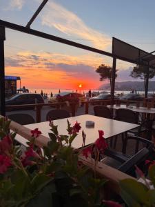 Shengjin apartments holidays k