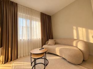 Luxury Apartment in Blloku Self Checkin Fast WiFi