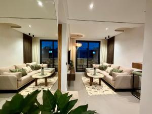 Pashmina Stadium - Maarif 2BR Center Modern Living