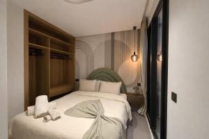 Pashmina Stadium - Maarif 2BR Center Modern Living