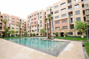 Urban Escape - Pool & Private Parking