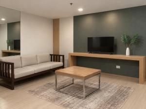 305 Sema Spaces