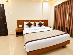 Ganeshratna Ventures Hotel Veluvan