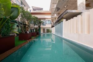 Aizel Inn, Patong Beach