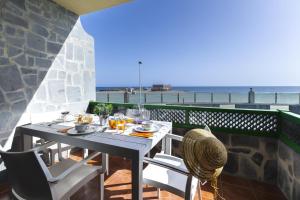 Aquarius 18 by VillaGranCanaria