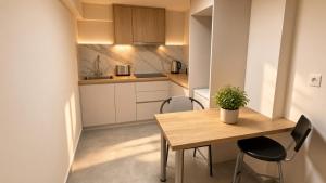 Athens Platinum Suites No2