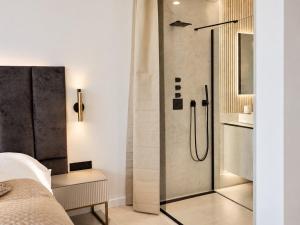 10th floor, Luxury City View, Hanza Tower