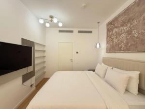 Ellegant apartment next to Promenada Mall