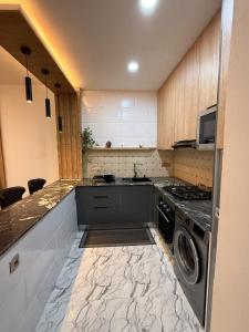 Modern haven with neat decor and a warm atmosphere