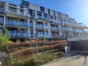 Apartament Królewski Park z ogródkiem i garażem